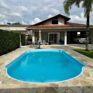 Casa Com Piscina
